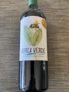 Front label of the 2020 Goru Verde Monastrell, Jumilla, Spain - rightfully bragging about being awarded 90 Points by Wine Spectator magazine