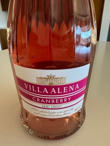 Front label of Villa Alena Cranberry Mostcato